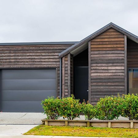 Outlet Sanctuary Vila Wanaka Exterior foto