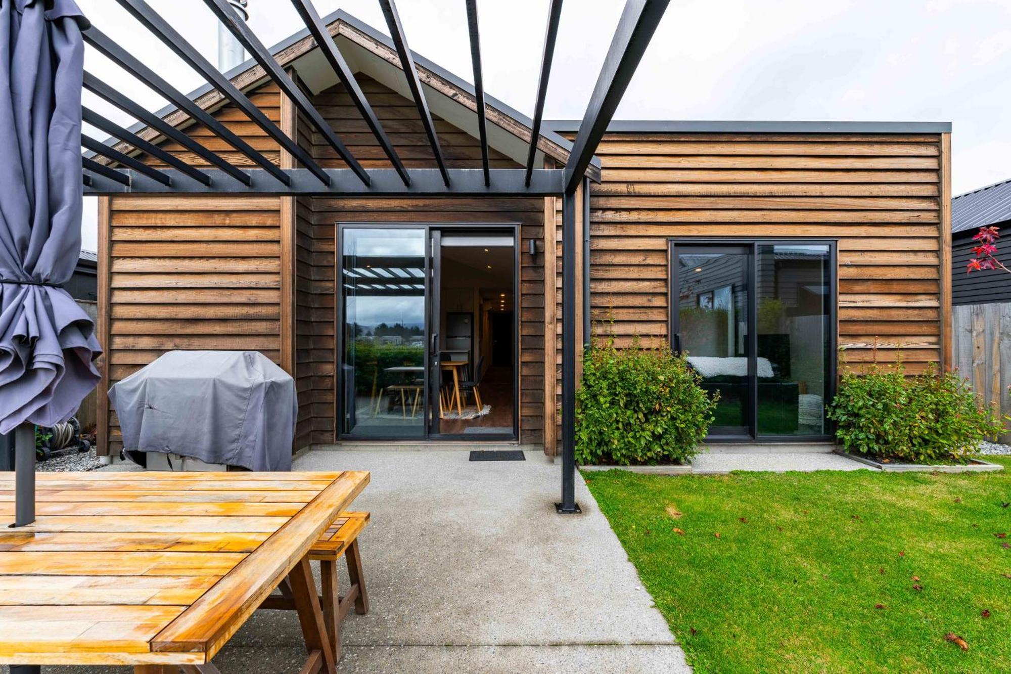 Outlet Sanctuary Vila Wanaka Exterior foto